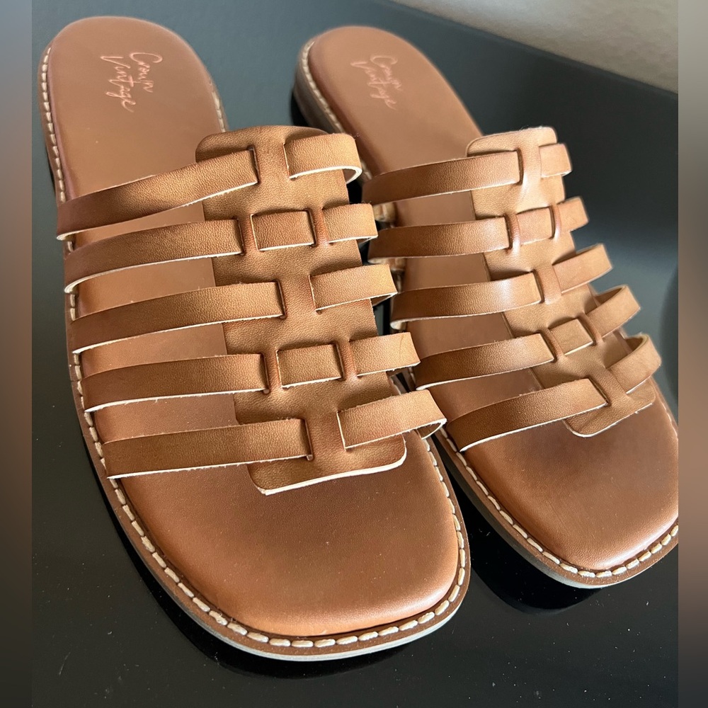 Crown Vintage Toledy Sandal - cognac color - size 11